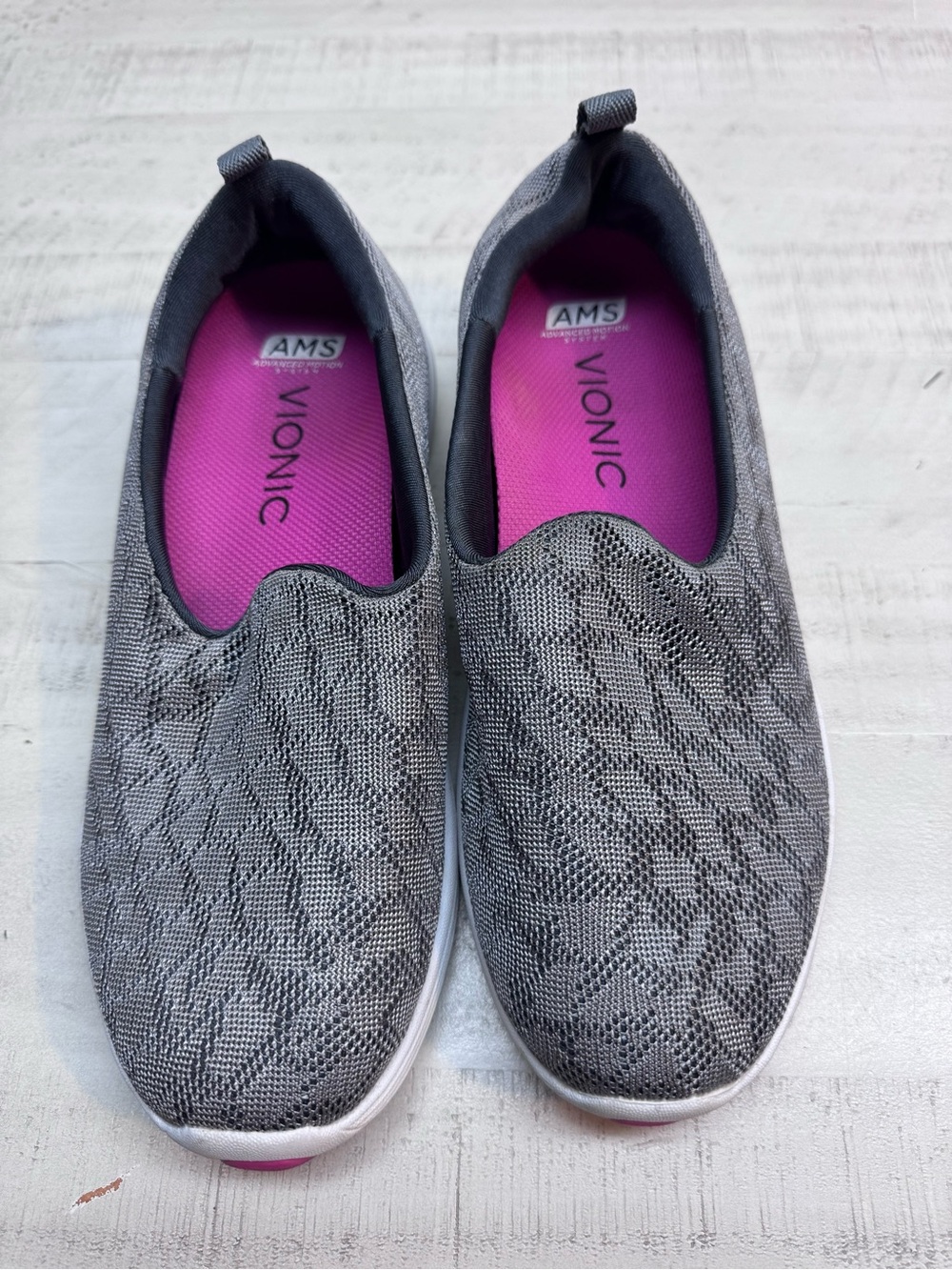 Vionic Women’s Gray Knit Slip-On Sneakers with Pink Insole